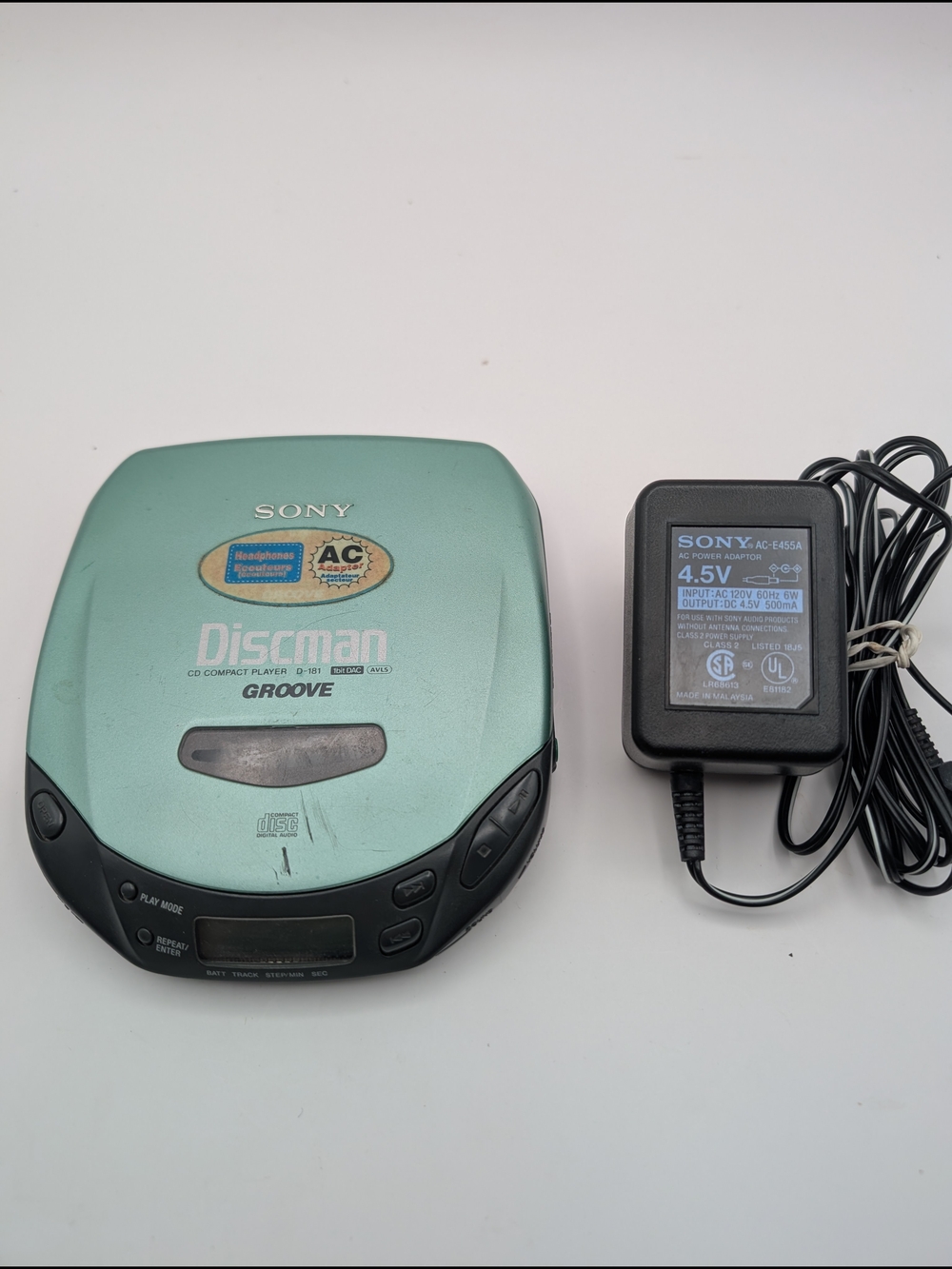 Sony Discman Portable CD Player D-181 - TESTED